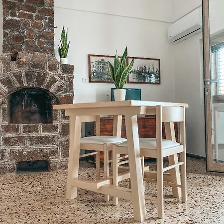 La Casa Sul Tramonto Scauri (Sicily)